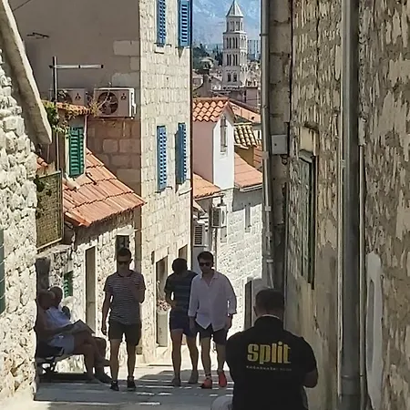 Apartmán F&f Split